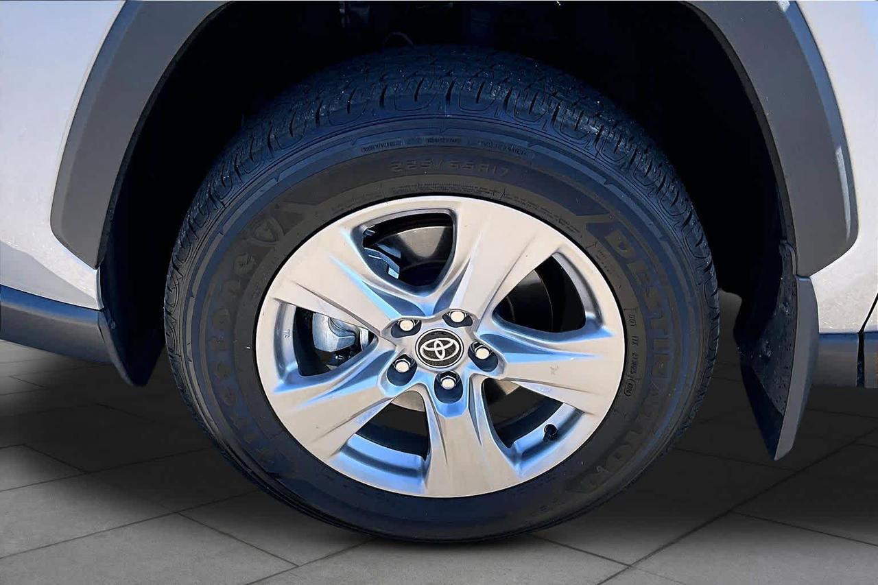 2025 Toyota RAV4 XLE Folsom CA