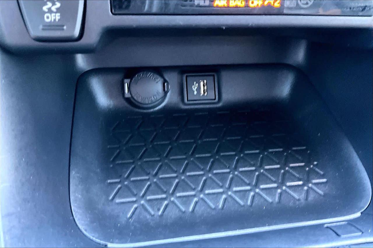 2025 Toyota RAV4 XLE Folsom CA