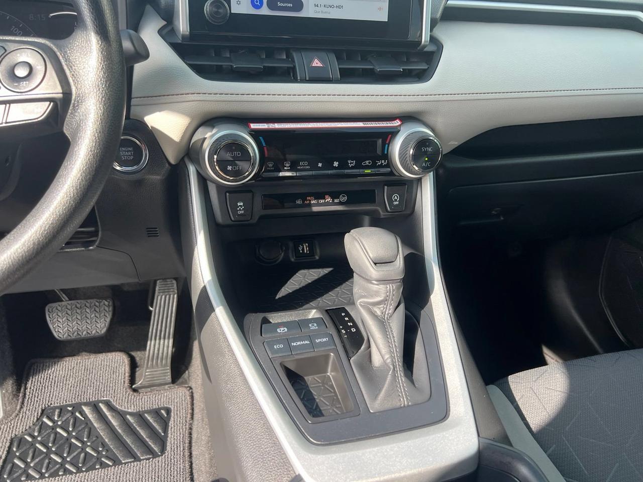 2025 Toyota RAV4 XLE Hurst TX