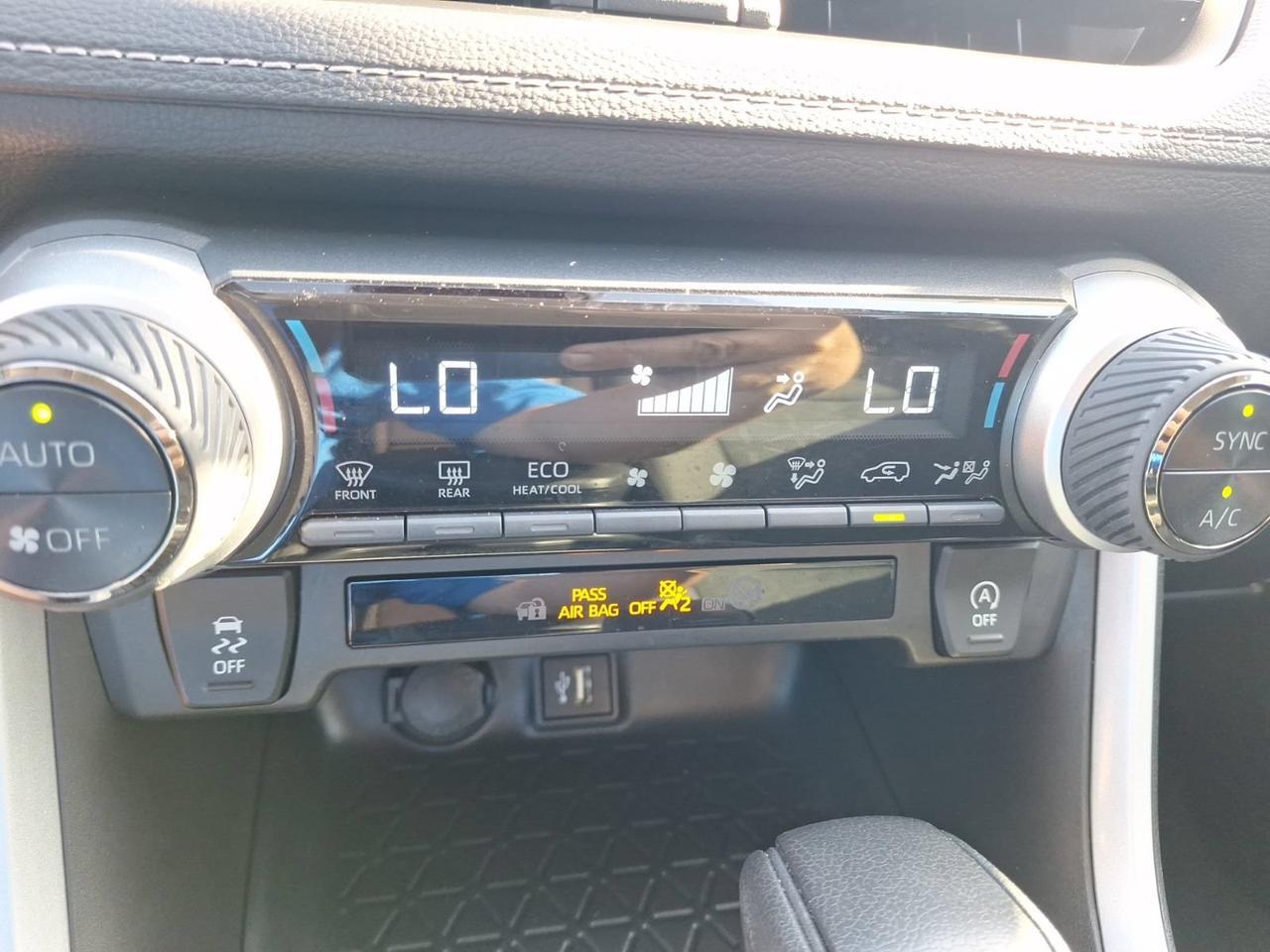 2025 Toyota RAV4 XLE Hurst TX