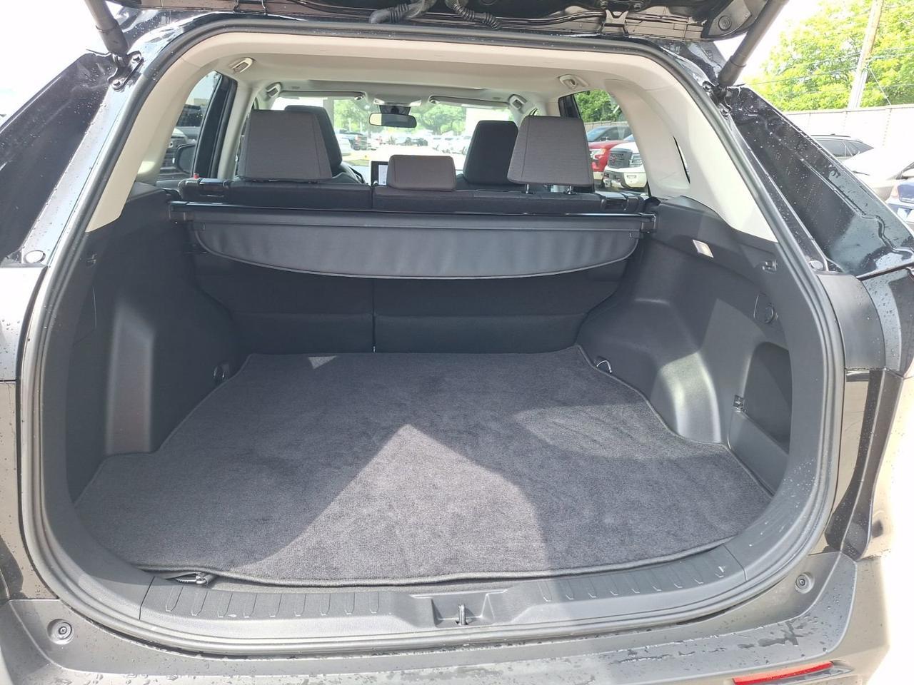 2025 Toyota RAV4 XLE Hurst TX