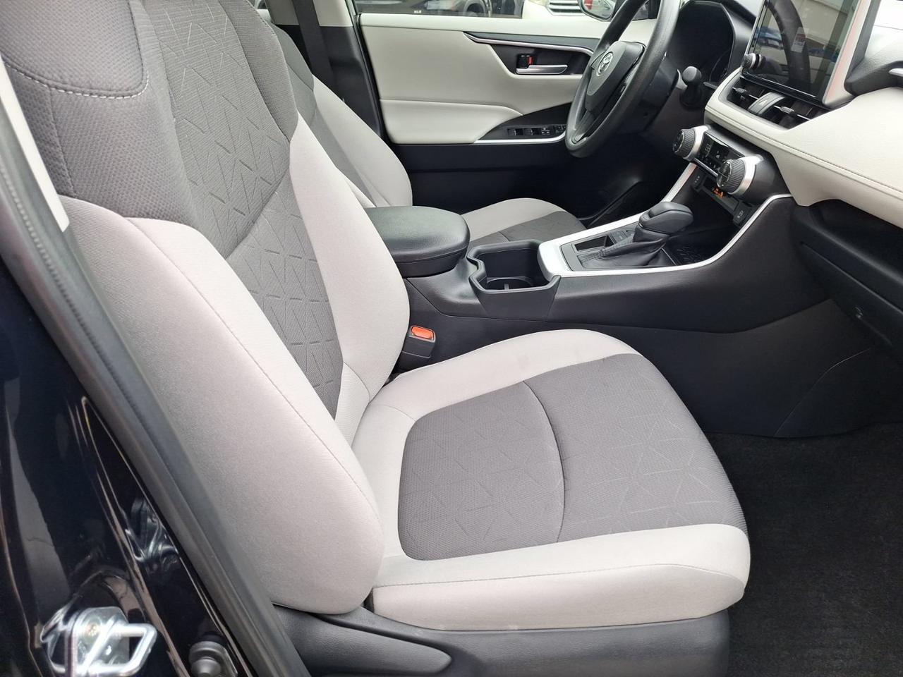 2025 Toyota RAV4 XLE Hurst TX