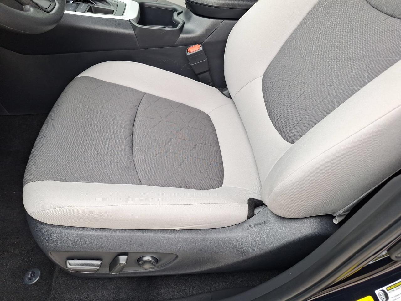 2025 Toyota RAV4 XLE Hurst TX