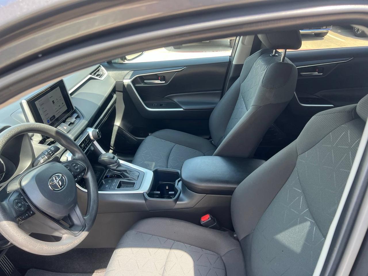 2025 Toyota RAV4 XLE Hurst TX