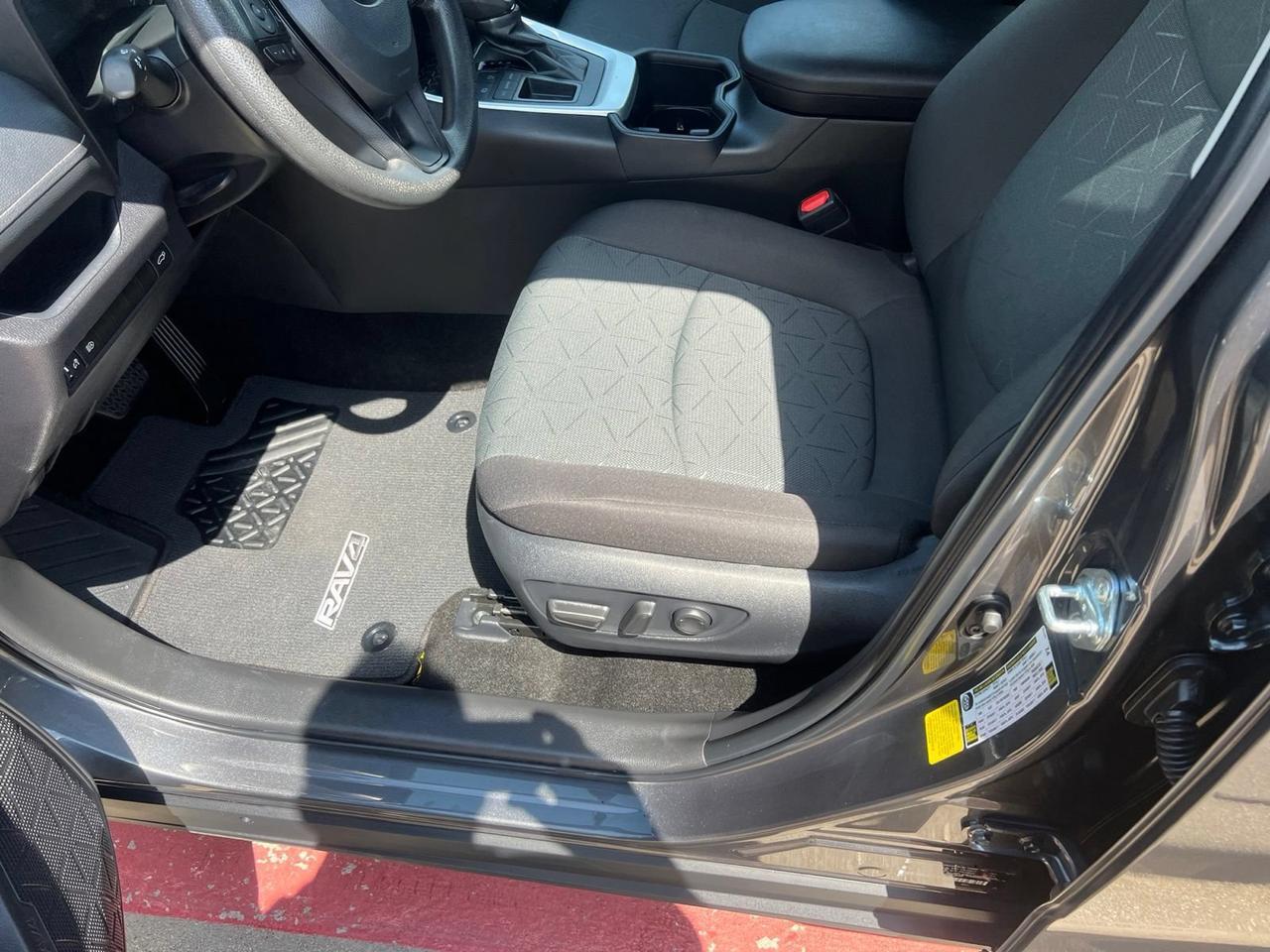 2025 Toyota RAV4 XLE Hurst TX