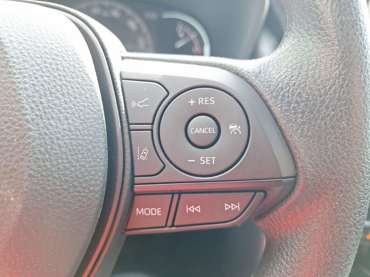 2025 Toyota RAV4 XLE Hurst TX