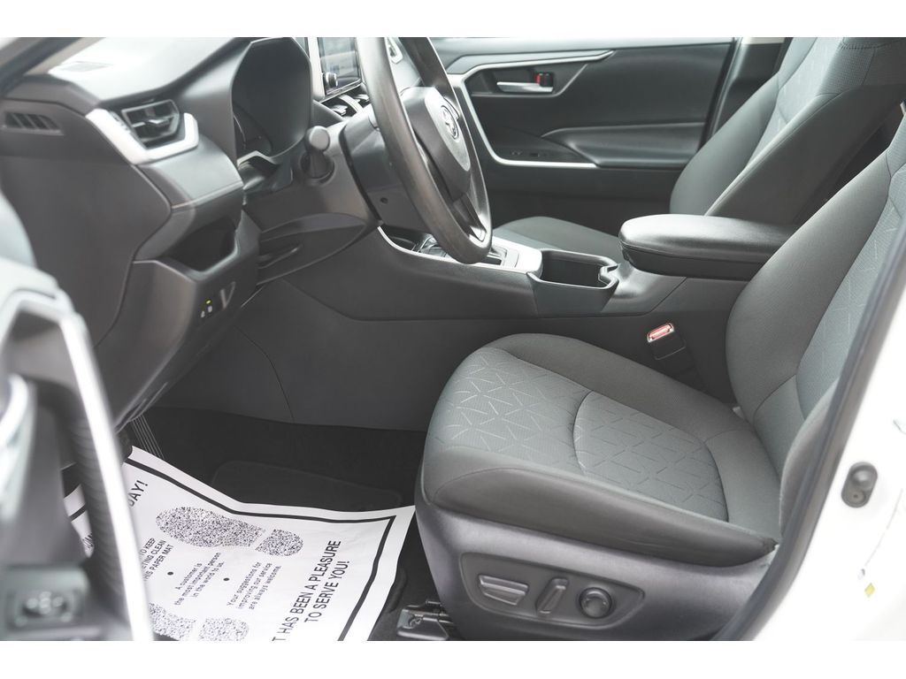 2025 Toyota RAV4 XLE Huntington UT