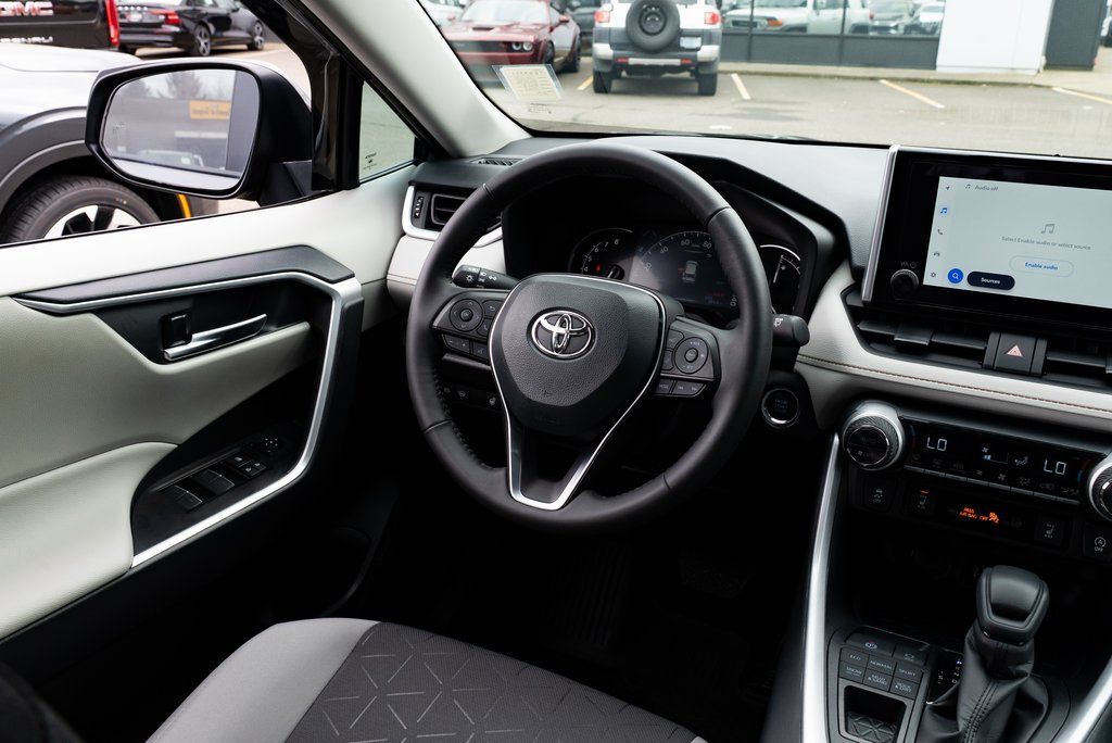 2025 Toyota RAV4 XLE Milwaukie OR