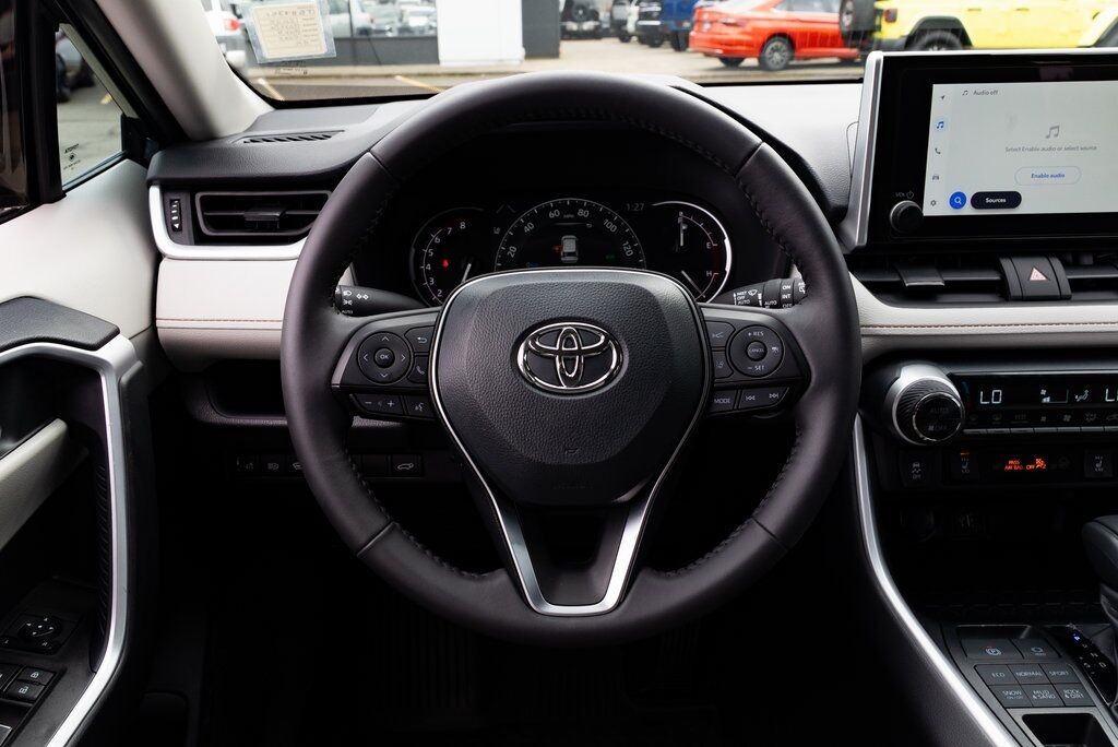2025 Toyota RAV4 XLE Milwaukie OR