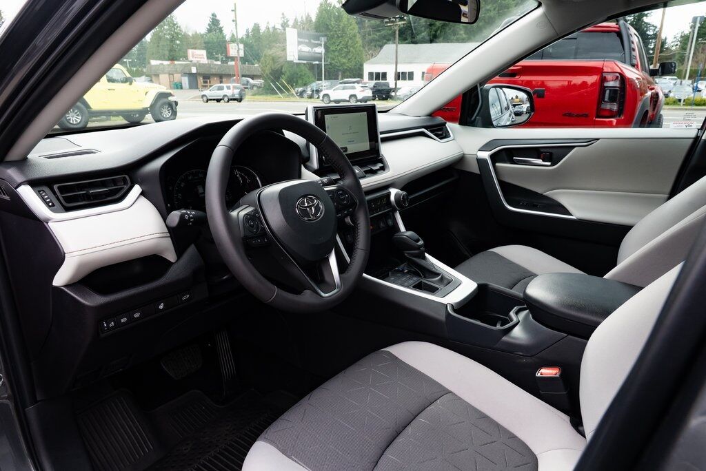 2025 Toyota RAV4 XLE Milwaukie OR