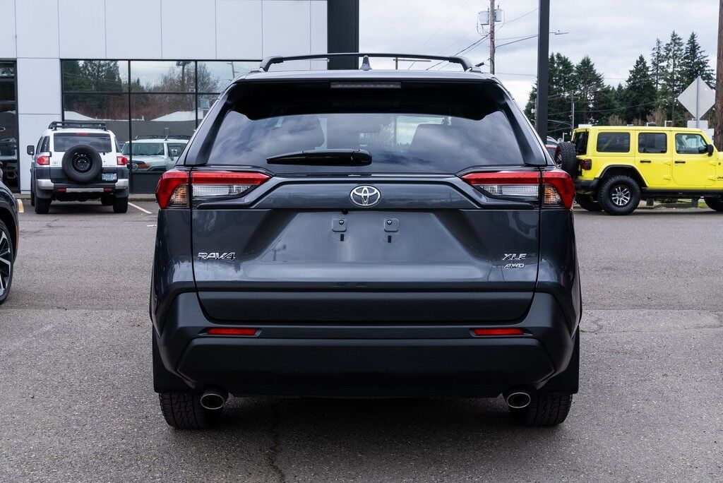 2025 Toyota RAV4 XLE Milwaukie OR