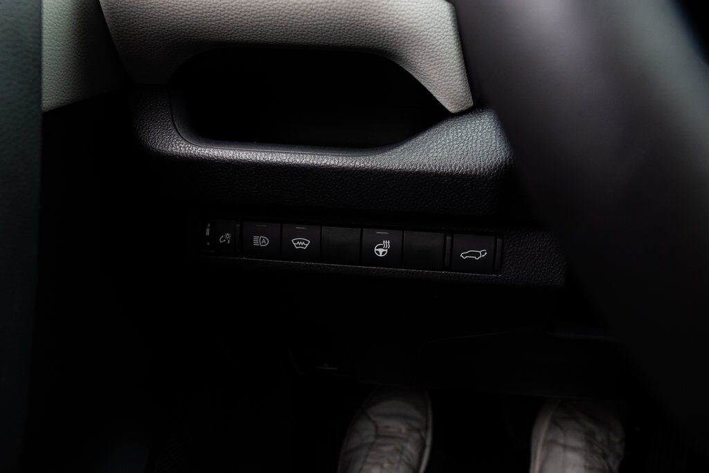 2025 Toyota RAV4 XLE Milwaukie OR