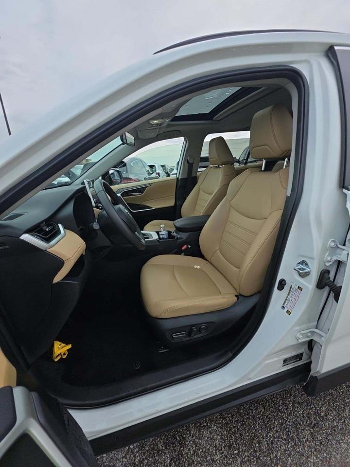 2025 Toyota RAV4 XLE Premium Knoxville TN