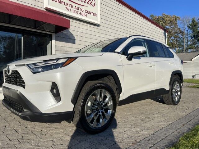 2025 Toyota RAV4 XLE Premium