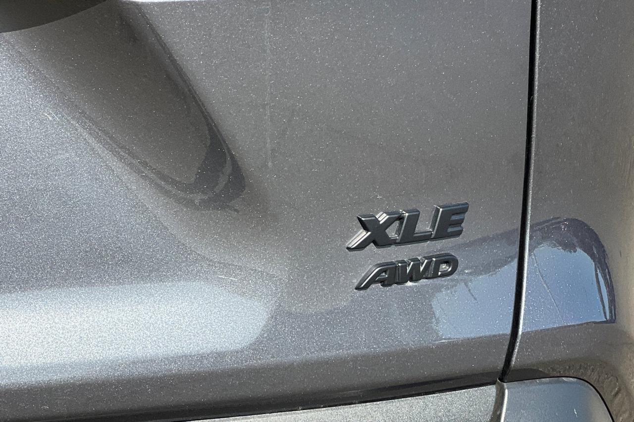 2025 Toyota RAV4 XLE Premium Roseville CA