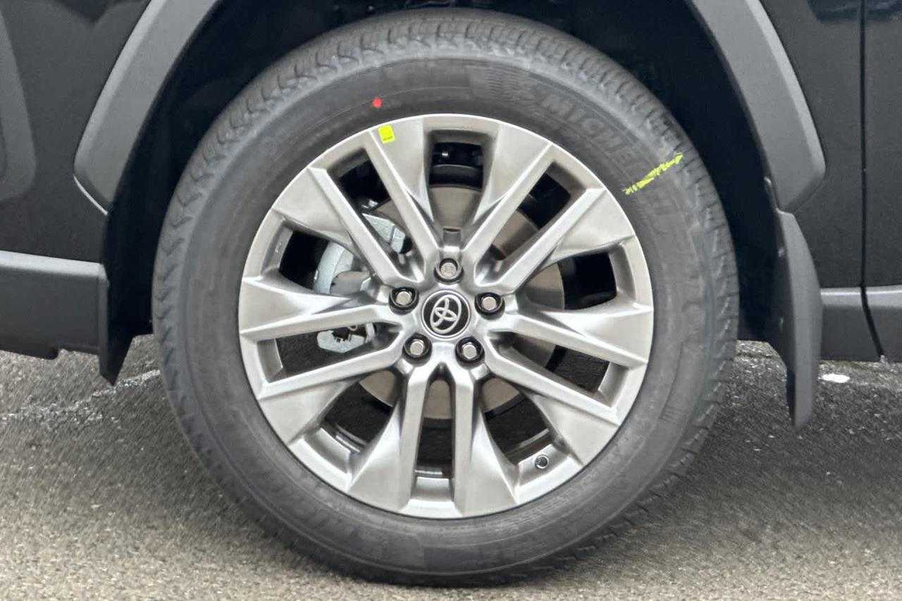 2025 Toyota RAV4 XLE Premium Roseville CA