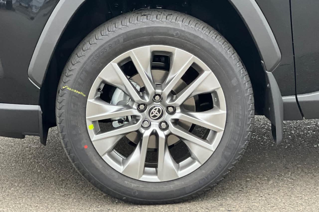 2025 Toyota RAV4 XLE Premium Roseville CA