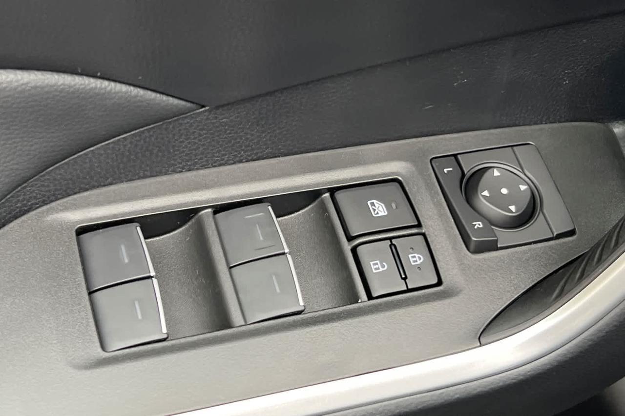 2025 Toyota RAV4 XLE Premium Roseville CA