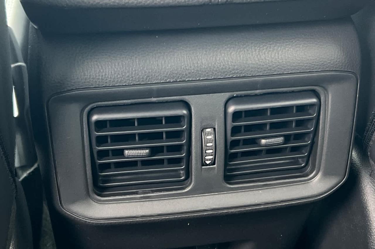 2025 Toyota RAV4 XLE Premium Roseville CA