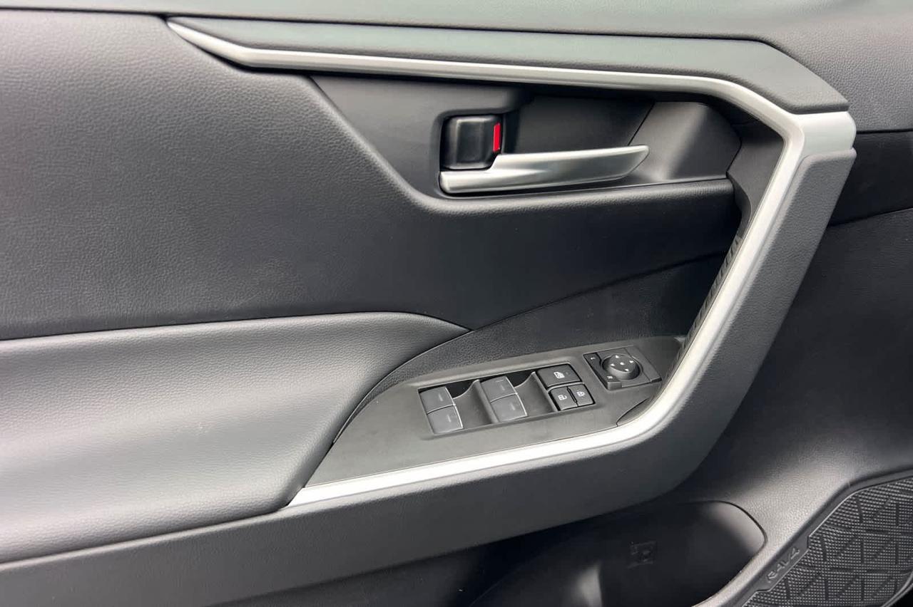 2025 Toyota RAV4 XLE Premium Roseville CA