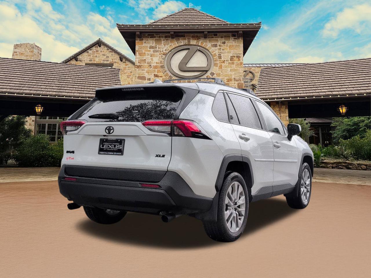 2025 Toyota RAV4 XLE Premium