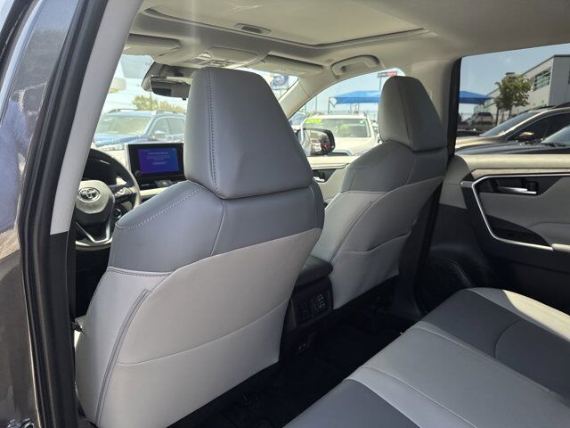 2025 Toyota RAV4 XLE Premium San Antonio TX