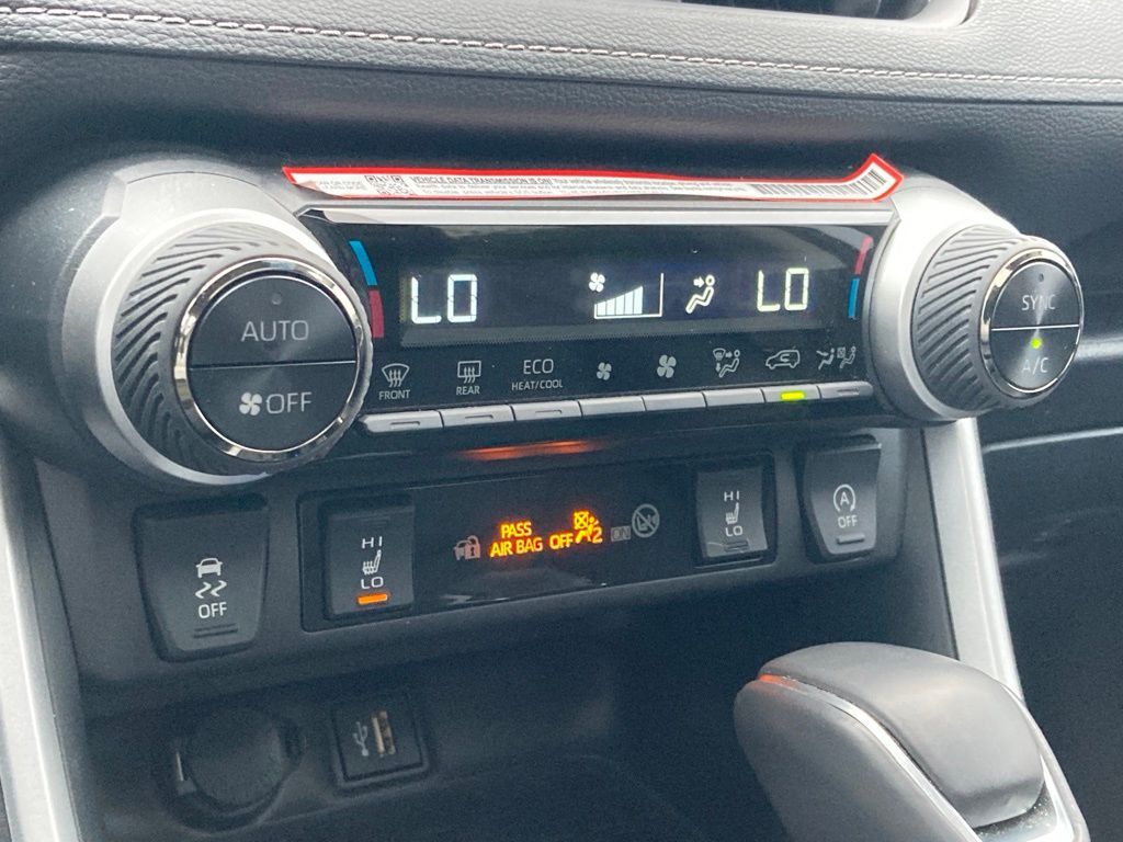 2025 Toyota RAV4 XLE Premium San Antonio TX