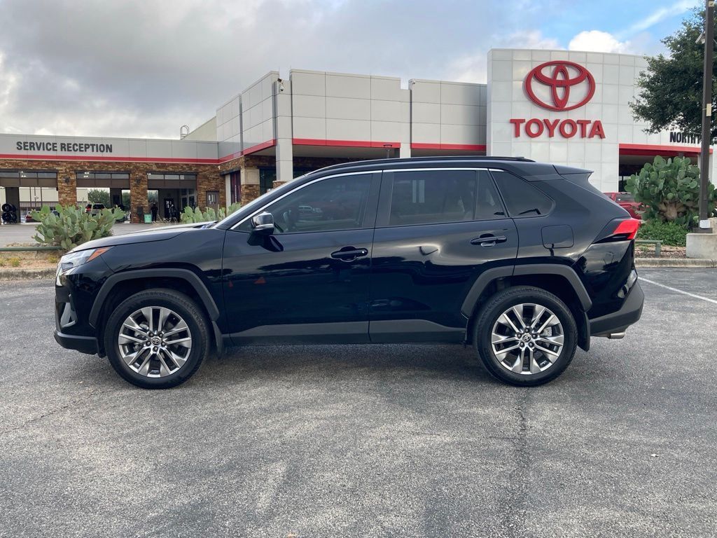 2025 Toyota RAV4 XLE Premium San Antonio TX