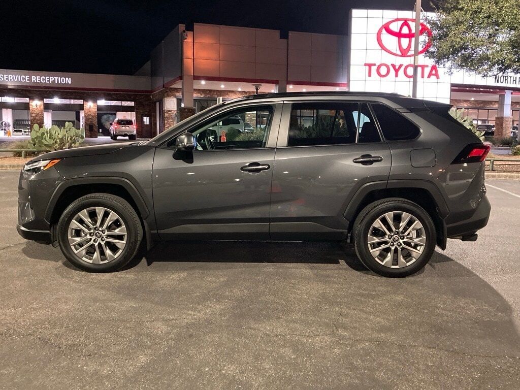 2025 Toyota RAV4 XLE Premium San Antonio TX