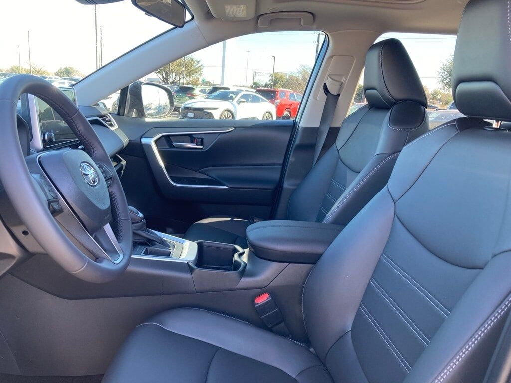 2025 Toyota RAV4 XLE Premium San Antonio TX