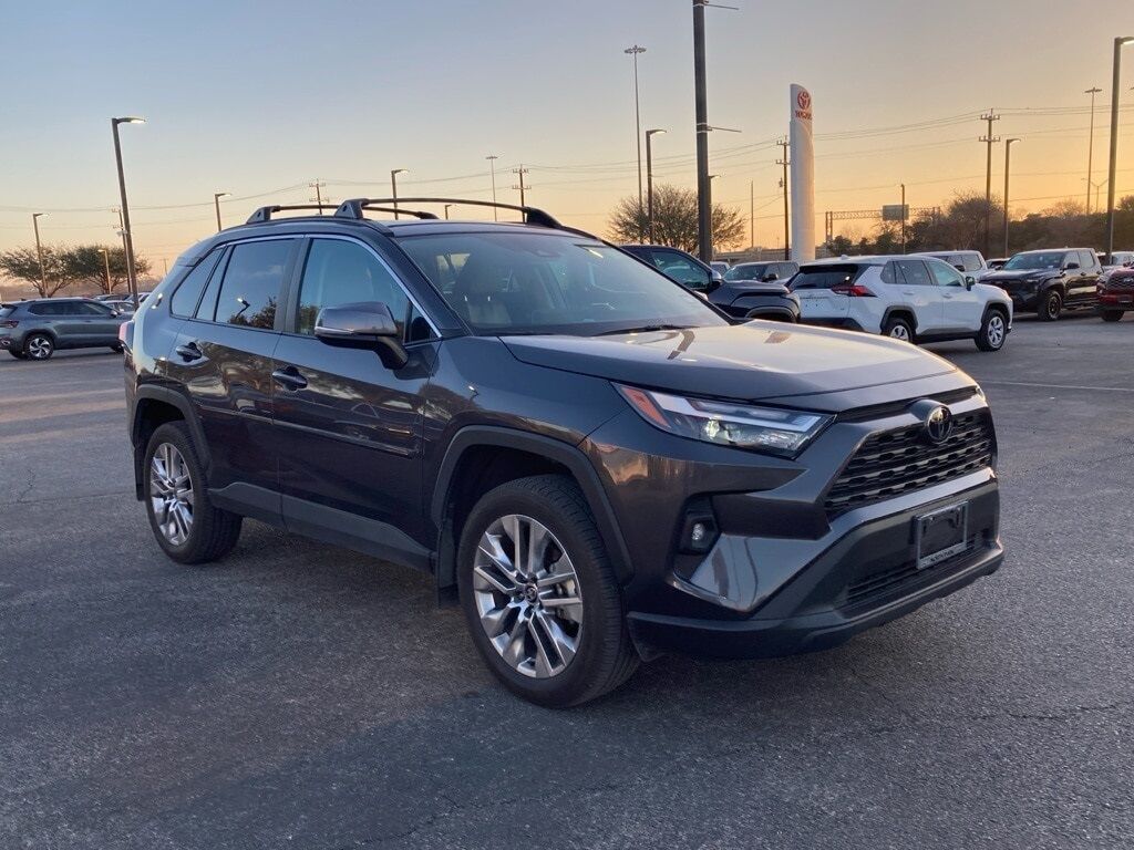 2025 Toyota RAV4 XLE Premium San Antonio TX