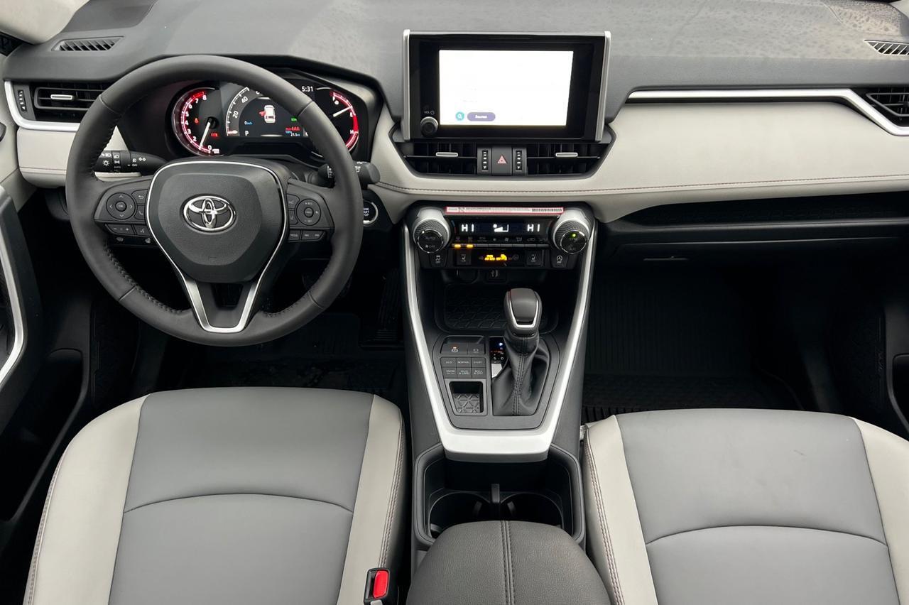 2025 Toyota RAV4 XLE Premium Ontario OR