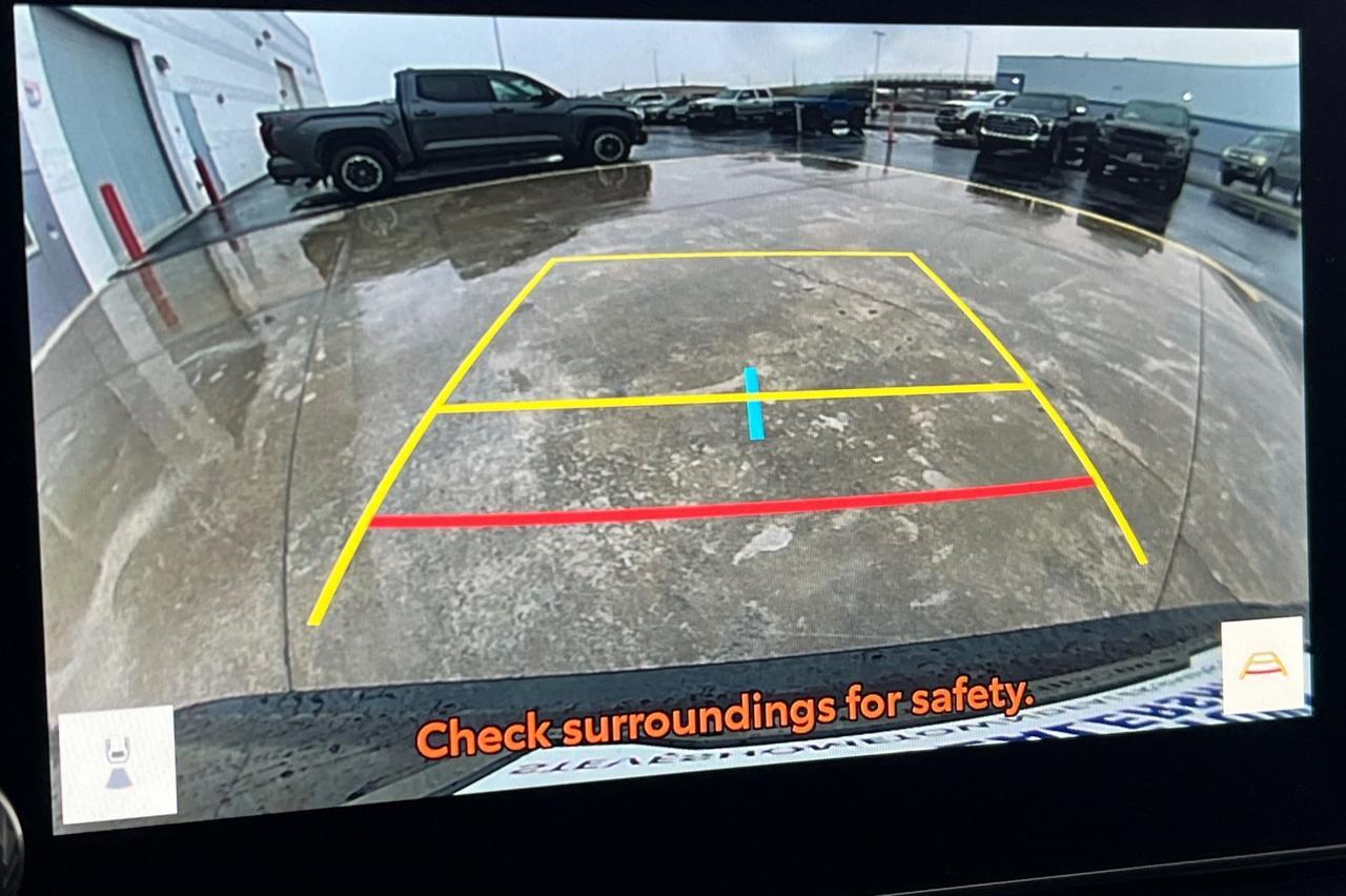 2025 Toyota RAV4 XLE Premium Ontario OR