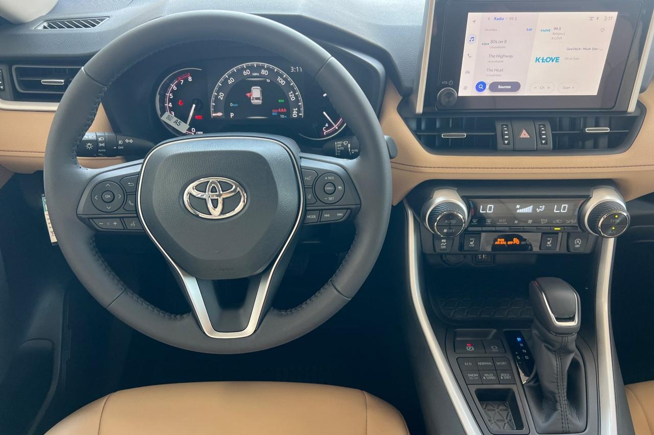 2025 Toyota RAV4 XLE Premium Ontario OR