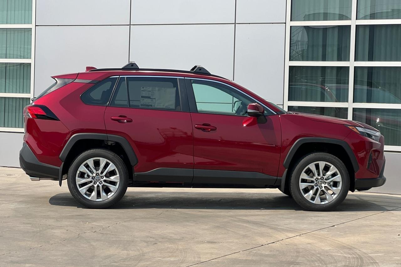 2025 Toyota RAV4 XLE Premium Ontario OR