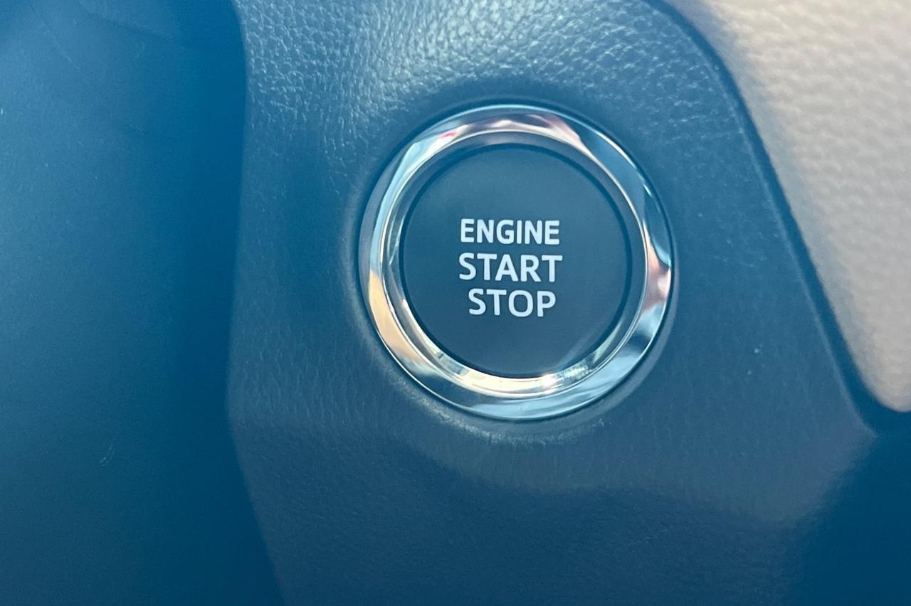 2025 Toyota RAV4 XLE Premium Ontario OR