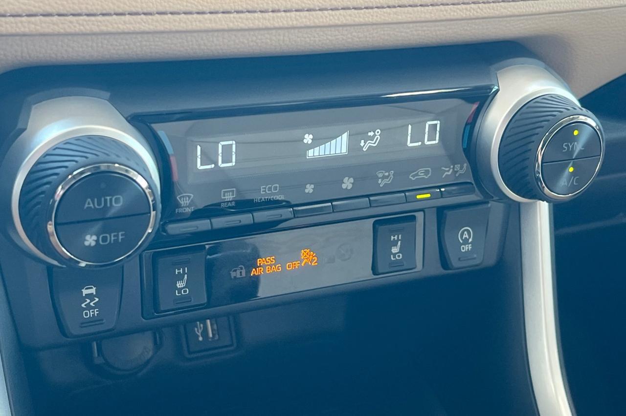 2025 Toyota RAV4 XLE Premium Ontario OR