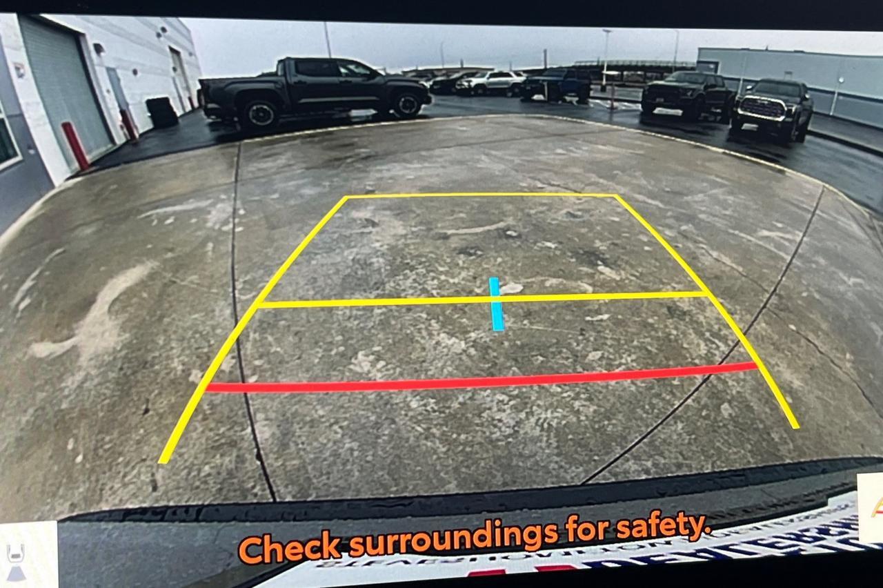 2025 Toyota RAV4 XLE Premium Ontario OR