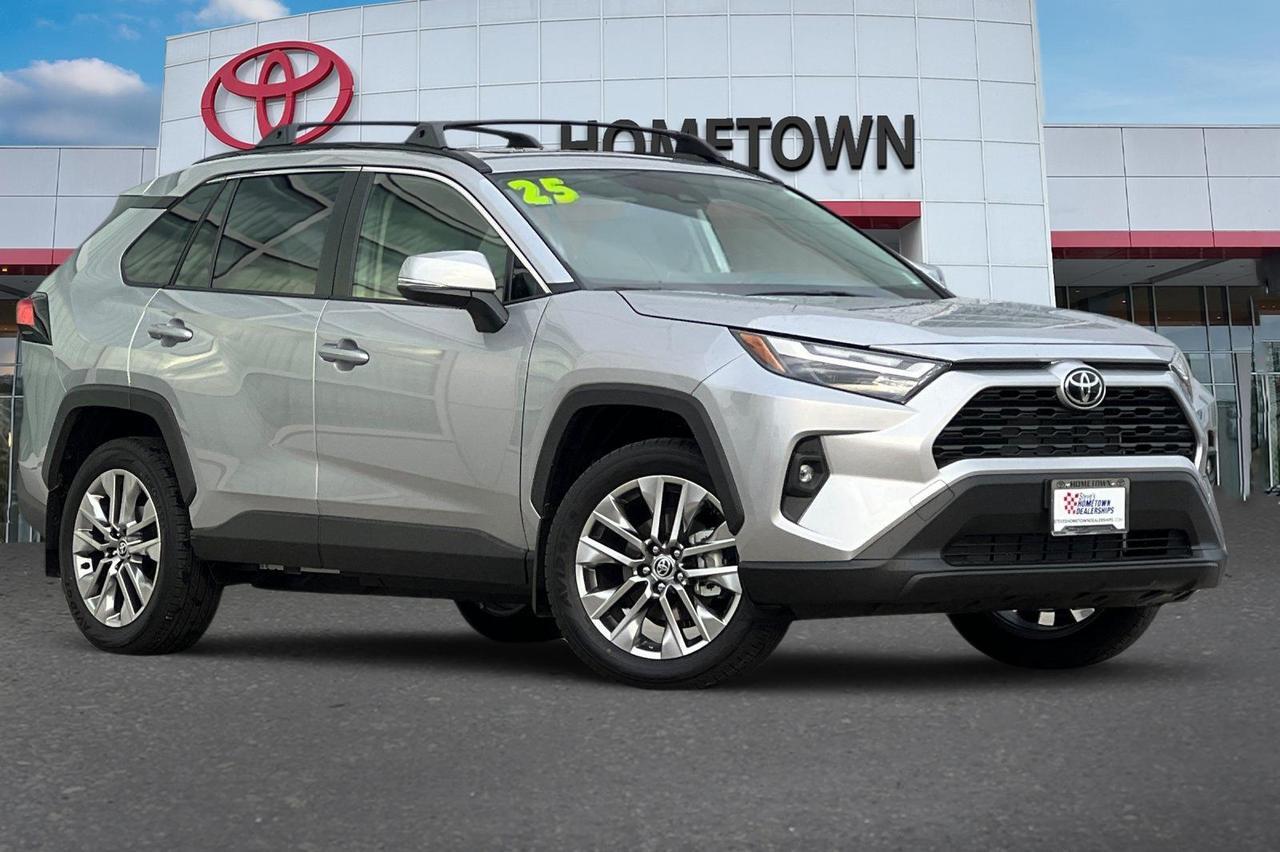2025 Toyota RAV4 XLE Premium Ontario OR