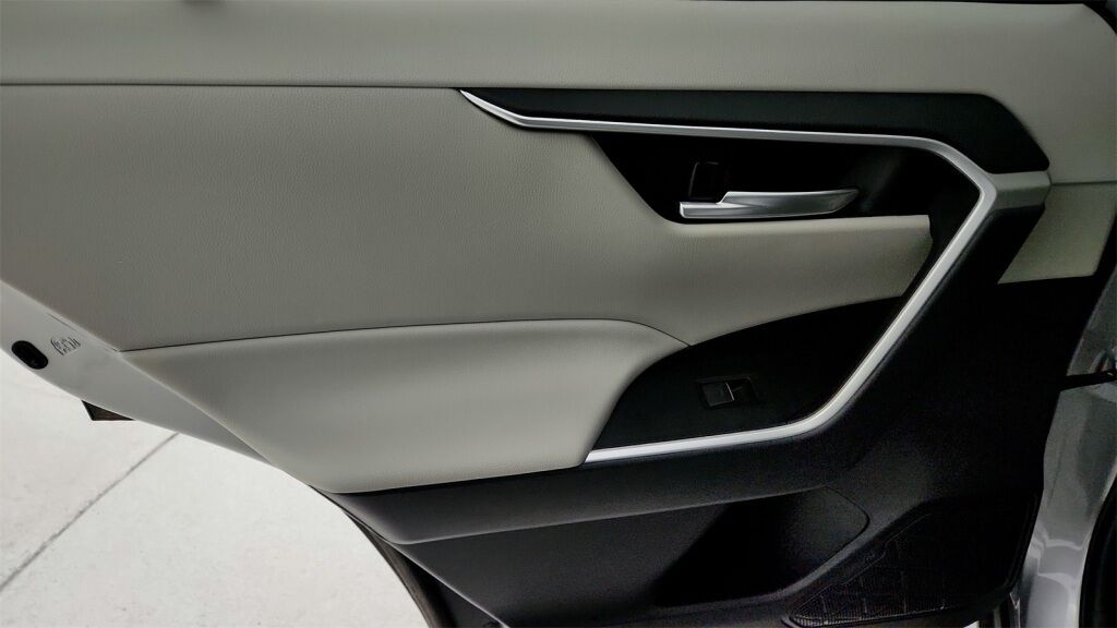 2025 Toyota RAV4 XLE Premium Laurel MD