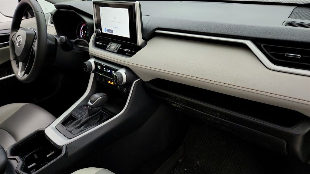 2025 Toyota RAV4 XLE Premium Laurel MD