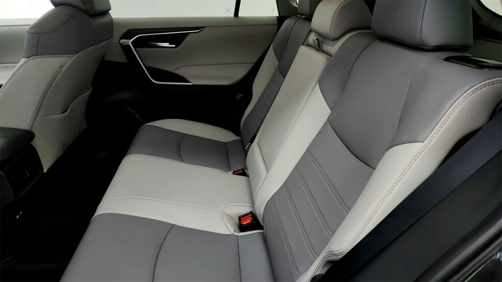 2025 Toyota RAV4 XLE Premium Laurel MD