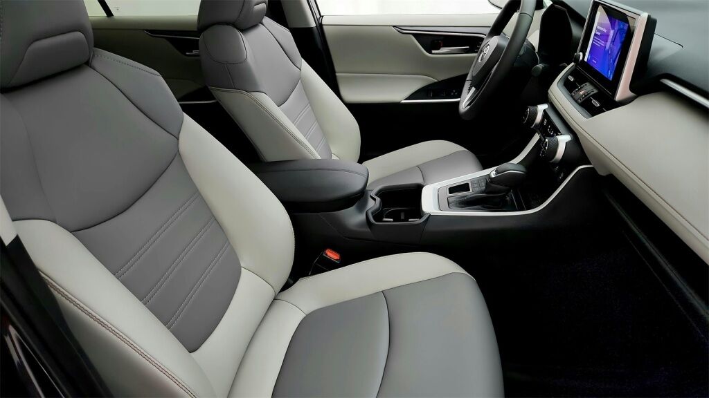 2025 Toyota RAV4 XLE Premium Laurel MD