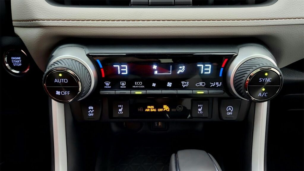 2025 Toyota RAV4 XLE Premium Laurel MD