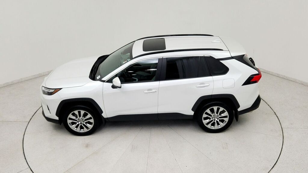 2025 Toyota RAV4 XLE Premium Laurel MD