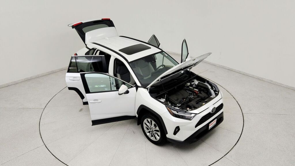 2025 Toyota RAV4 XLE Premium Laurel MD
