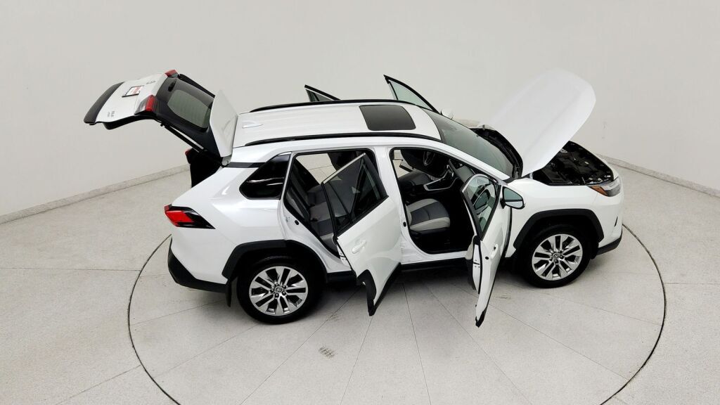 2025 Toyota RAV4 XLE Premium Laurel MD