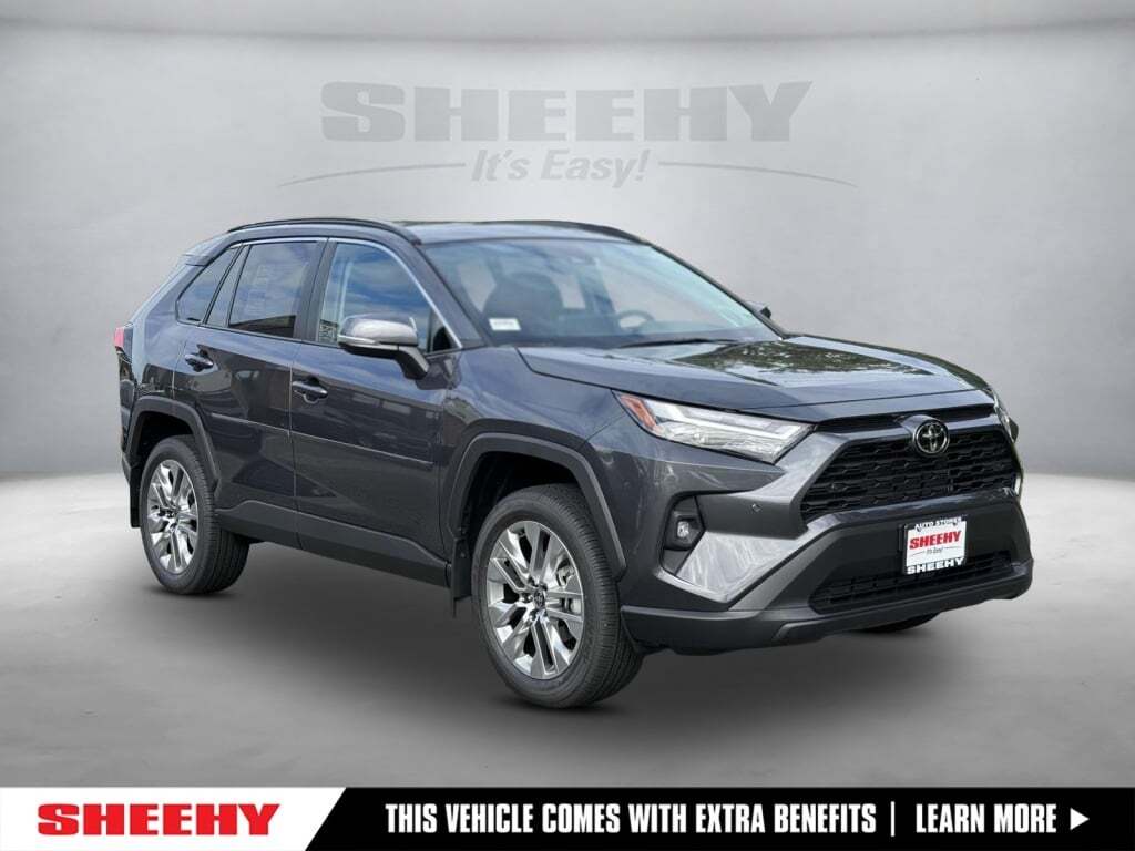2025 Toyota RAV4 XLE Premium