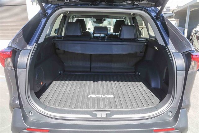 2025 Toyota RAV4 XLE Premium Glendale CA