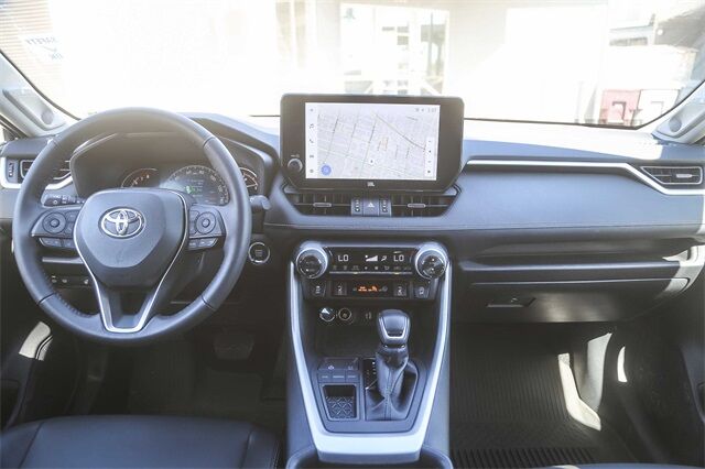 2025 Toyota RAV4 XLE Premium Glendale CA